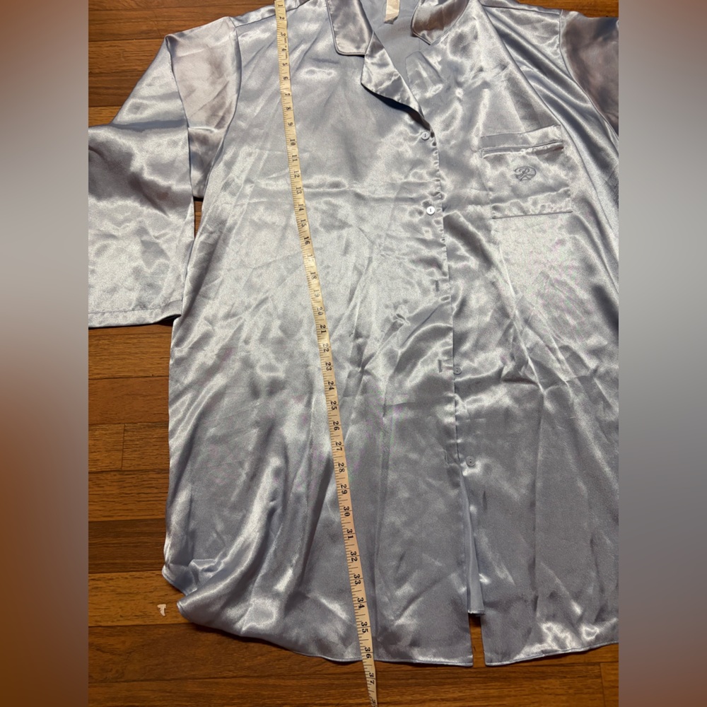 Oscar de la renta Elegant Blue Satin Nightshirt - Picture 6 of 7